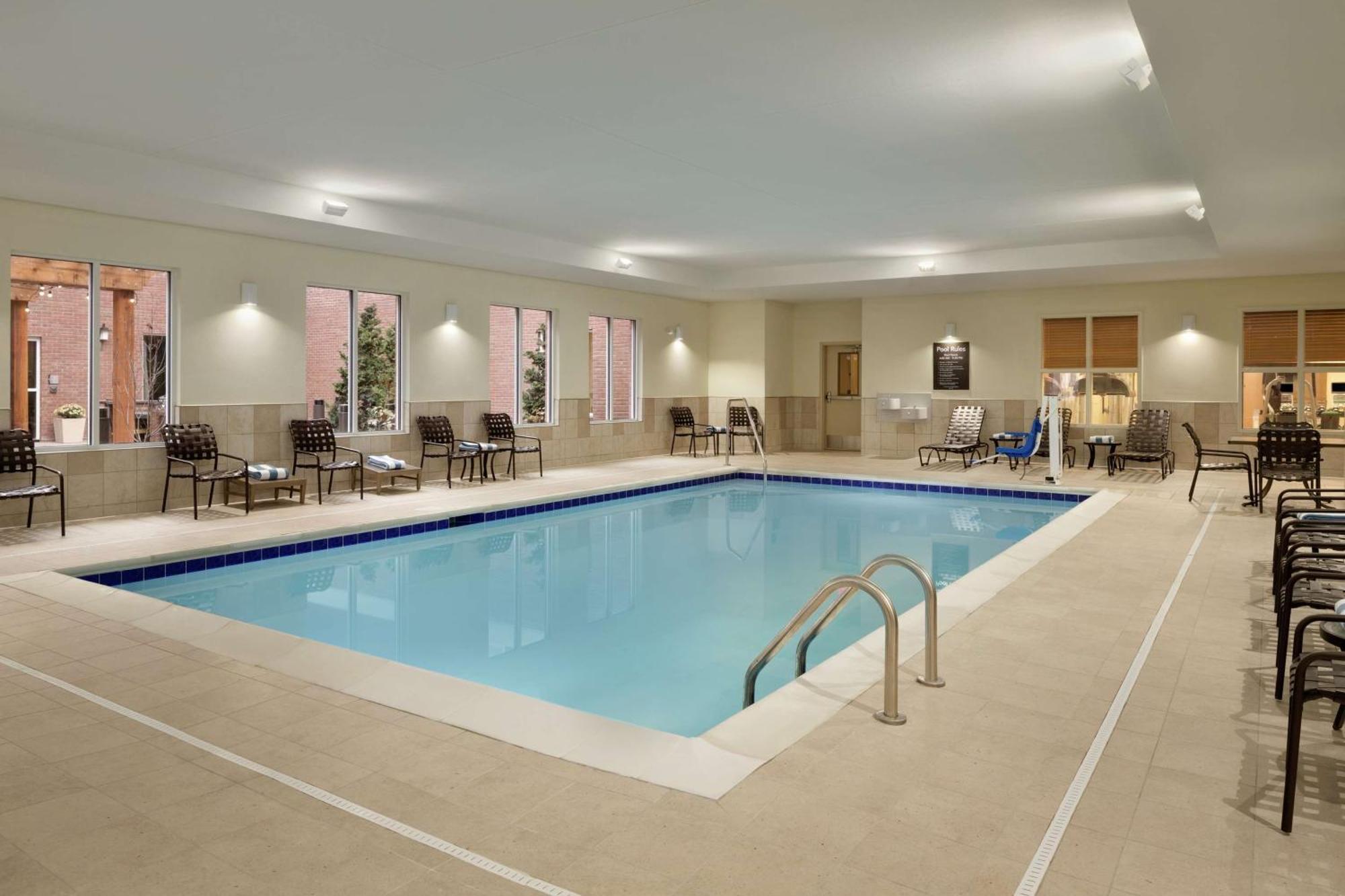 Homewood Suites By Hilton Kalamazoo-Portage Eksteriør billede